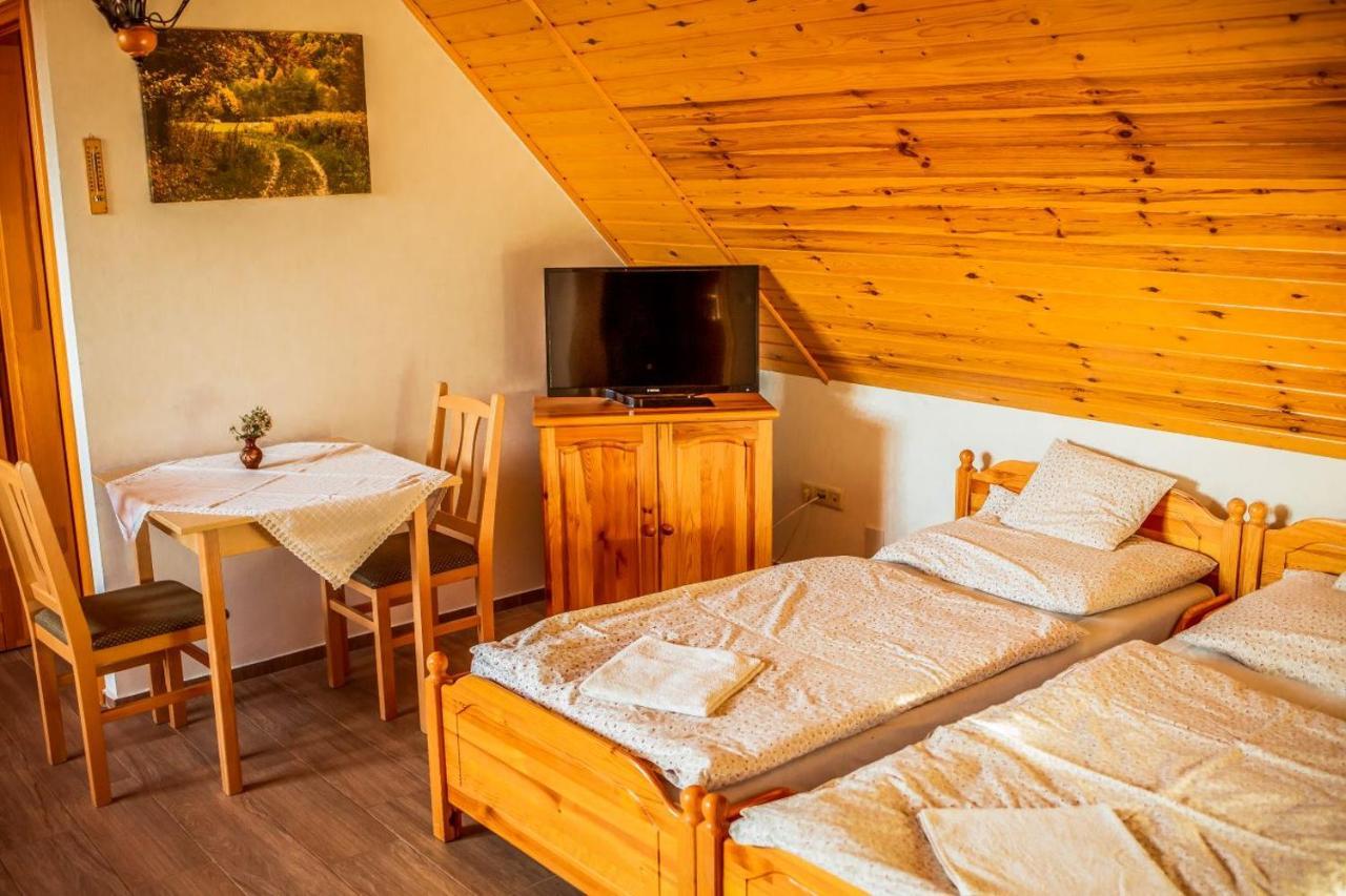 Nosztalgia Vendégház Zalaegerszeg Exterior foto